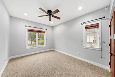 W193N5889  Canary Dr, Menomonee Falls, WI 53051 - Photo 19