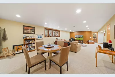 403  Fair Oaks Dr, Williams Bay, WI 53191 - Photo 35