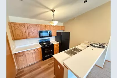 2520  11th Pl #206, Somers, WI 53140 - Photo 5