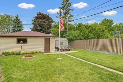 6346 N 80th St, Milwaukee, WI 53218 - Photo 23