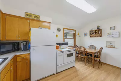 6346 N 80th St, Milwaukee, WI 53218 - Photo 5