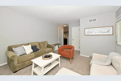 N90W17638  St. Francis Dr, Menomonee Falls, WI 53051 - Photo 21