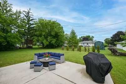 N90W17638  St. Francis Dr, Menomonee Falls, WI 53051 - Photo 25