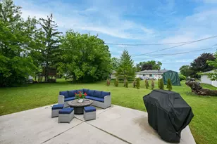 N90W17638 St Francis Dr, Menomonee Falls, WI 53051 - Photo 25