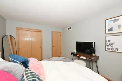N90W17638  St. Francis Dr, Menomonee Falls, WI 53051 - Photo 17