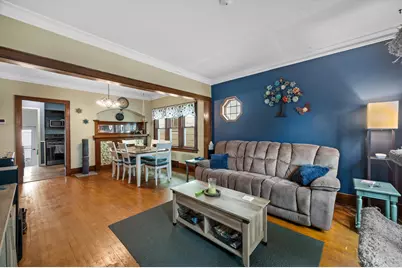 1724 S 72nd St, West Allis, WI 53214 - Photo 5