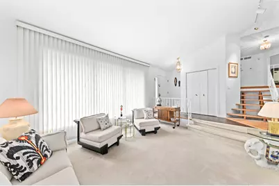 11040 N Riverland Ct, Mequon, WI 53092 - Photo 9