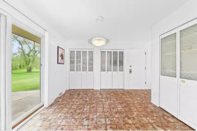 11040 N Riverland Ct, Mequon, WI 53092 - Photo 23
