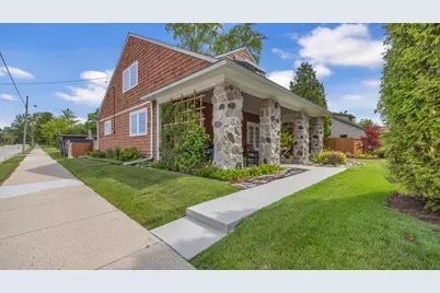 548  Whitcomb Ave, Sheboygan, WI 53081 - Photo 9