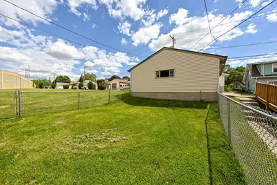 4164 S 4th St, Milwaukee, WI 53207 - Photo 25