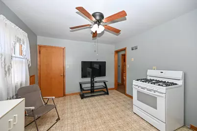 4164 S 4th St, Milwaukee, WI 53207 - Photo 11