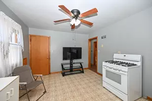 4164 S 4th St, Milwaukee, WI 53207 - Photo 11