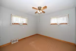 4164 S 4th St, Milwaukee, WI 53207 - Photo 15