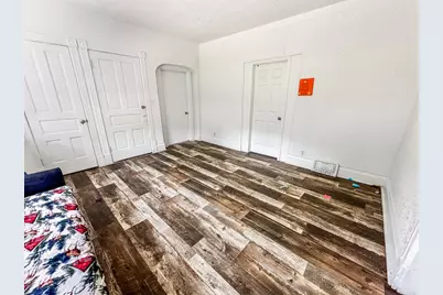 1015  Hamilton St, Manitowoc, WI 54220 - Photo 5