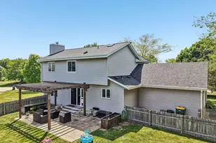 3332 E Debbie Dr, Oak Creek, WI 53154 - Photo 59