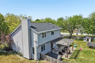 3332 E Debbie Dr, Oak Creek, WI 53154 - Photo 61