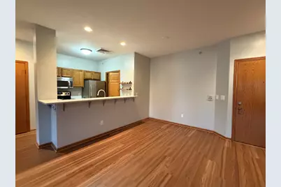 3903  Heather Valley Rd #208, Sheboygan, WI 53083 - Photo 5