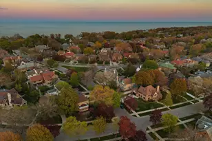 2700 E Menlo Blvd, Shorewood, WI 53211 - Photo 59