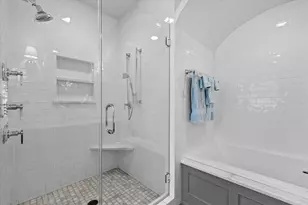 2700 E Menlo Blvd, Shorewood, WI 53211 - Photo 33