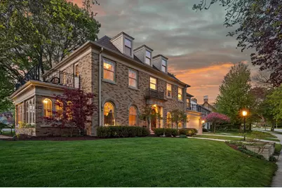 2700 E Menlo Blvd, Shorewood, WI 53211 - Photo 3