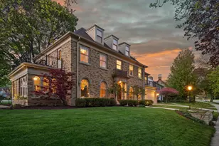 2700 E Menlo Blvd, Shorewood, WI 53211 - Photo 3