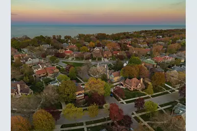 2700 E Menlo Blvd, Shorewood, WI 53211 - Photo 17