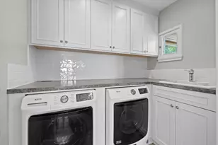 2700 E Menlo Blvd, Shorewood, WI 53211 - Photo 37