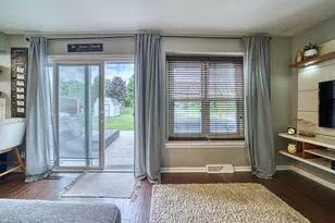 10635 S Shepard Ave, Oak Creek, WI 53154 - Photo 15