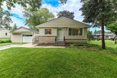3430  Roberts St, Racine, WI 53126 - Photo 3