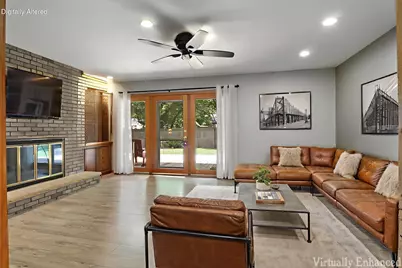 3456 N Wisconsin St, Racine, WI 53402 - Photo 5