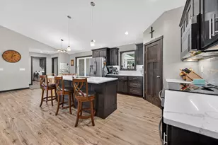 1822 Brooklyn Pl, Holmen, WI 54636 - Photo 17