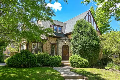 6625 W Grant St, West Allis, WI 53219 - Photo 27