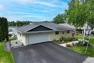 S74W17426 Lake Dr, Muskego, WI 53150 - Photo 29