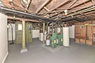 2119 E Holt Ave, Milwaukee, WI 53207 - Photo 33