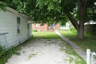 8209 W Burleigh St, Milwaukee, WI 53222 - Photo 31