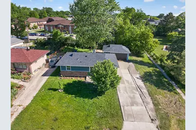 4200  Maryland Ave, Racine, WI 53405 - Photo 5