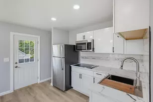 163 S 61st St, Milwaukee, WI 53214 - Photo 13