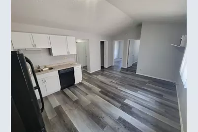 514  10th St, La Crosse, WI 54601 - Photo 5