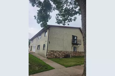 514  10th St, La Crosse, WI 54601 - Photo 1