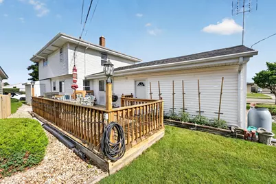 5319  Wright Ave, Racine, WI 53406 - Photo 3
