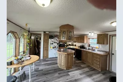 7136  Tannery Rd #19, Two Rivers, WI 54241 - Photo 11