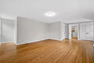 10525 N Fairway Ln, Mequon, WI 53092 - Photo 21