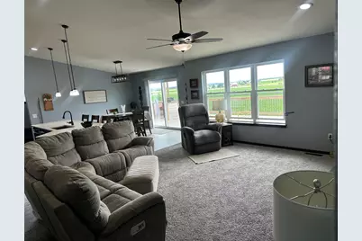 800  Linda Ln, Watertown, WI 53094 - Photo 17