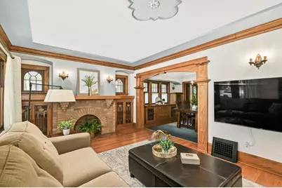 2629 N 67th St, Wauwatosa, WI 53213 - Photo 7