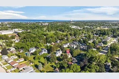 2420  Erie Ave, Sheboygan, WI 53081 - Photo 35