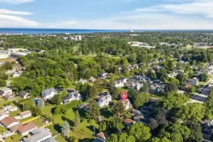 2420 Erie Ave, Sheboygan, WI 53081 - Photo 35