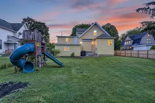 2420 Erie Ave, Sheboygan, WI 53081 - Photo 27