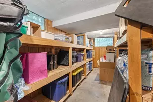 18905 W Linnie Lac Pl, New Berlin, WI 53146 - Photo 27
