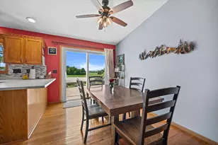 501 Davis St, Elkhorn, WI 53121 - Photo 5