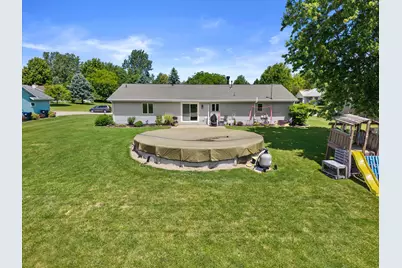 501  Davis St, Elkhorn, WI 53121 - Photo 21